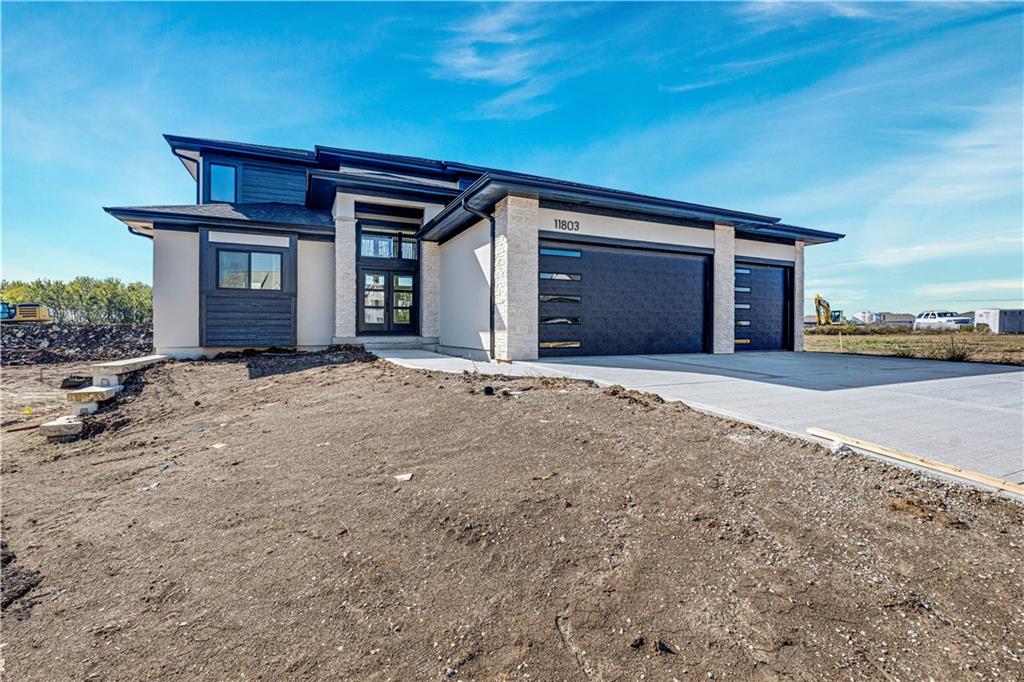 11803 W 181st Terrace, Overland Park, KS 66013